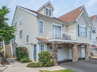 916 Wendover Ct, Randolph, NJ 07869