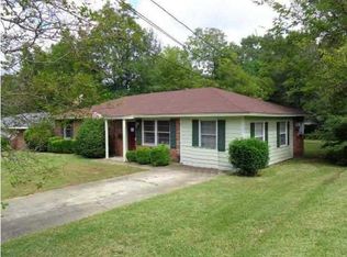 1851 Grove Hill Ln, Montgomery, AL 36106