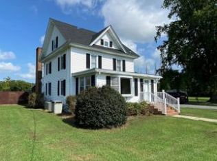 33282 Grant St, Painter, VA 23420