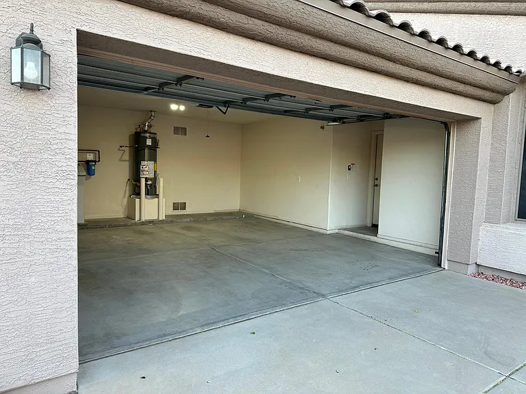 1884 E Locust Pl — Photo 41