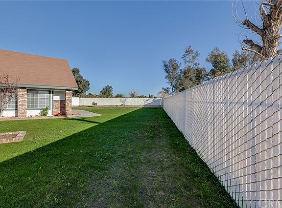 4th image of 30844 Debbie Ln