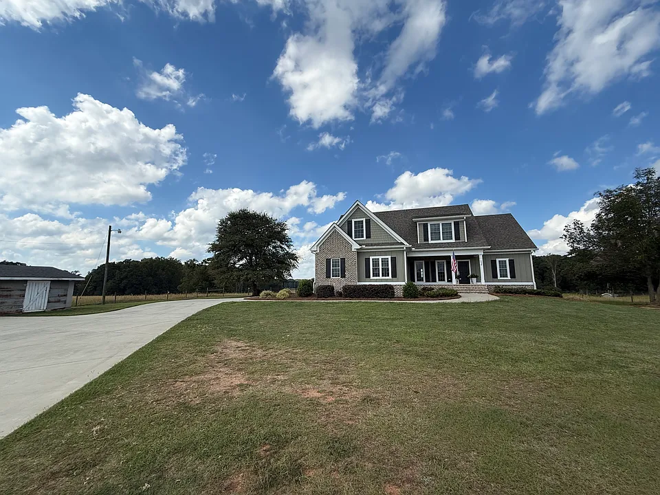1020 Matthews Rd