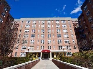 2 Sadore Lane #1R, Yonkers, NY 10710