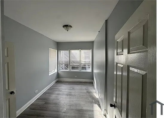 843 E Marquette Rd #2 — Photo 5