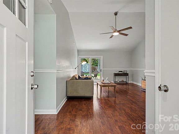5th image of 6008 Trysting Rd