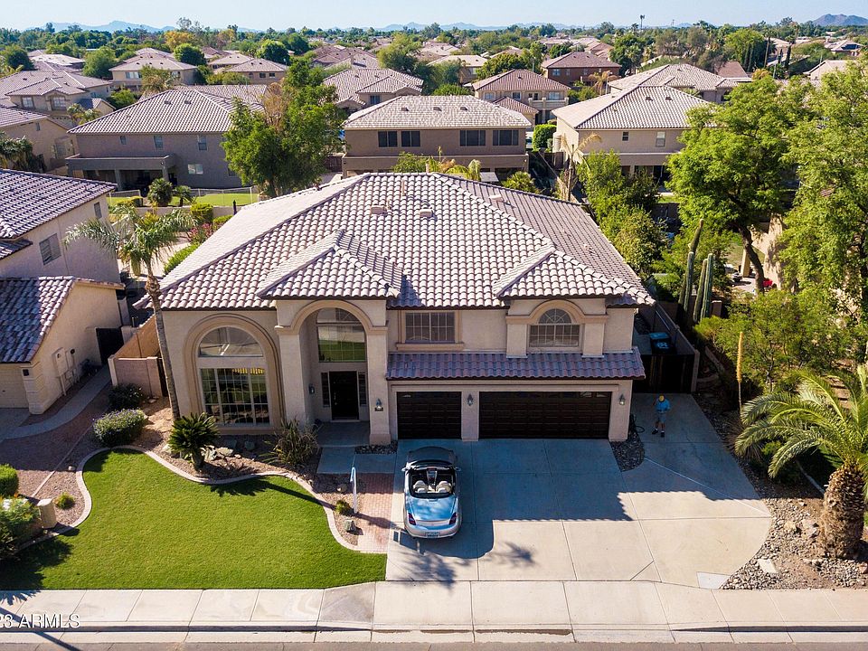 1st image of 1351 E CRESCENT Way