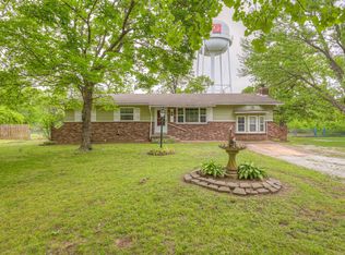 138 Red Oak Dr, Carl Junction, MO 64834