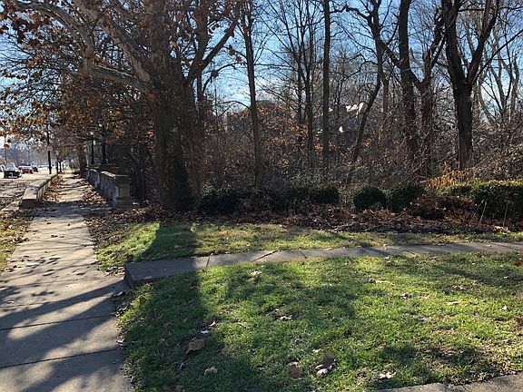5th image of 2089 Iuka Ave