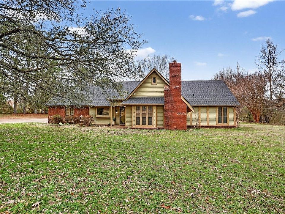 1st image of 11412 Sycamore Farms Rd