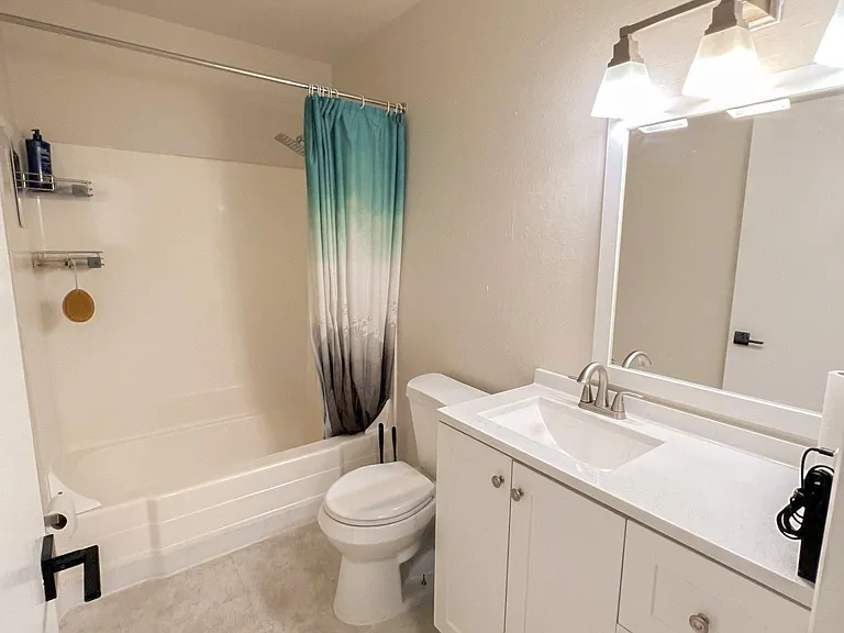 938 Coronado Pkwy S #B — Photo 19