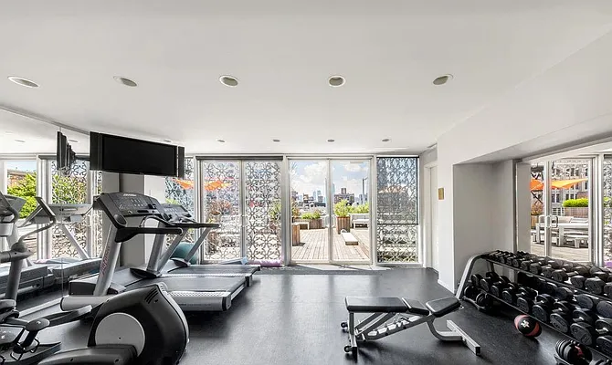 Rented by Compass | media 9