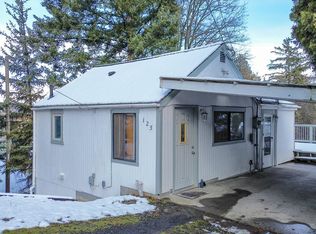 125 SW State St, Pullman, WA 99163