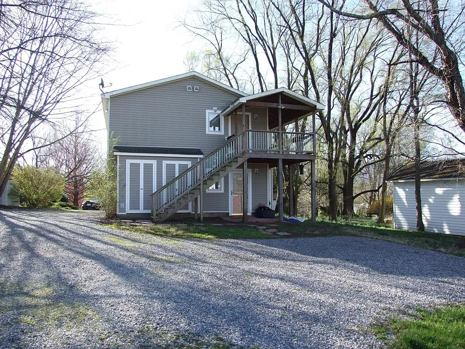 Entry Side
