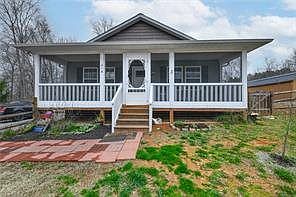 1st image of 218 Lake Dr #10