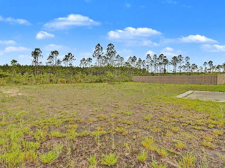 173 McClelland Loop NE — Photo 39
