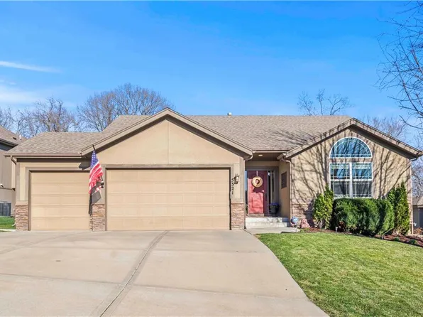 5321 N 101st Ter, Kansas City, KS 66109