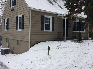 2810 W Bardonner Rd, Gibsonia, PA 15044