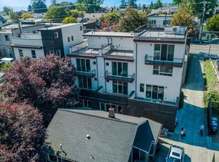 308B N 74th St, Seattle, WA 98103