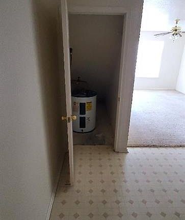 5th image of 3203 Hereford Ln