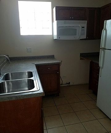 4th image of 760 S Kostner Ave