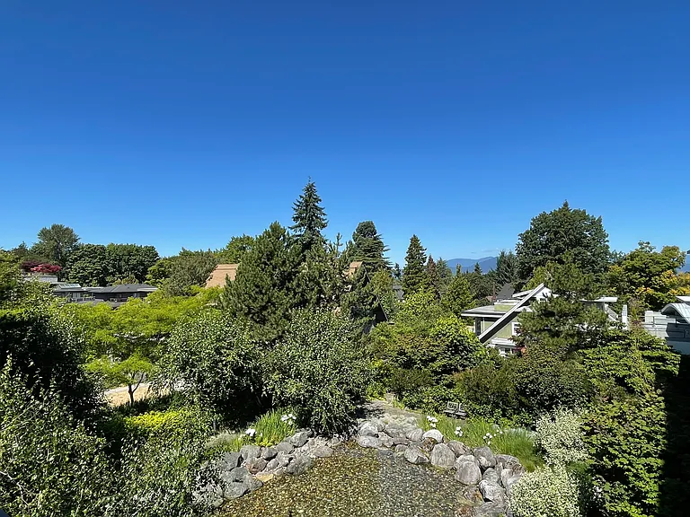 6015 Iona Dr #303 — Photo 8