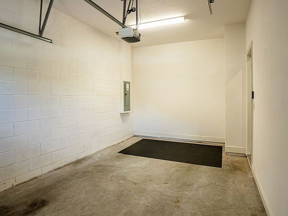 4th image of 2724 E Church St #Chur2724