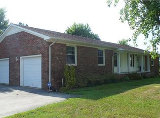 329 Rabbit Trail Rd, Leoma, TN 38468