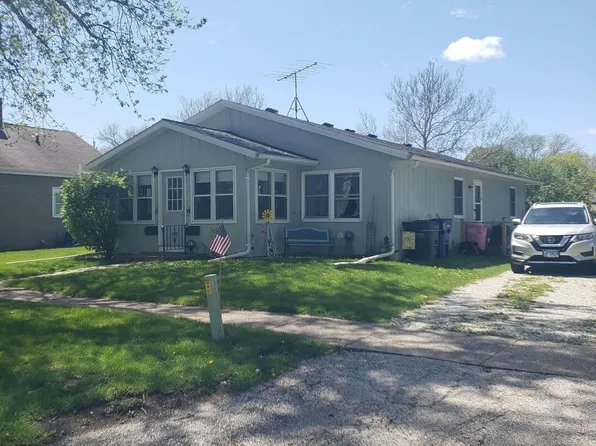 203 NW 4th Ave, Aledo, IL 61231