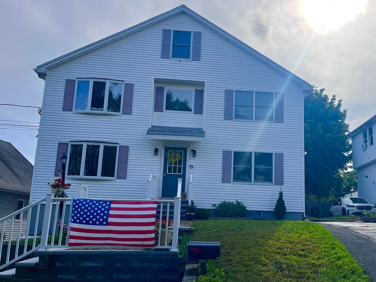 2 bed, 1400 sqft, $2,700 — Photo 1