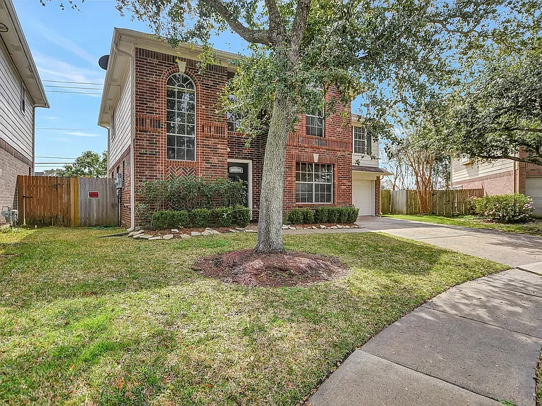 2939 Sailors Moon Dr — Photo 3