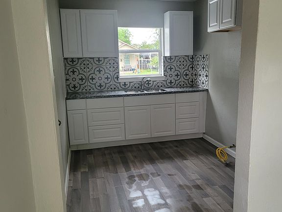 5th image of 523 Henke St Unit B