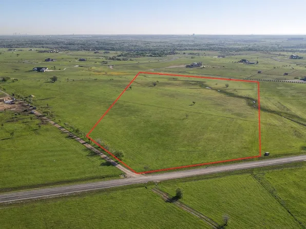 12201 W Rocky Creek Rd, Crowley, TX 76036