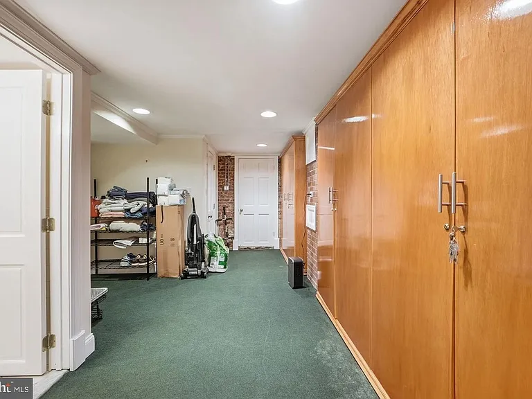 949 S St NW — Photo 11