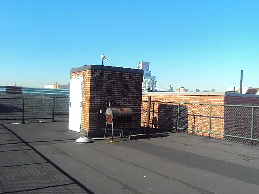 Rented by Sandra K. Pigott, LREB | media 21