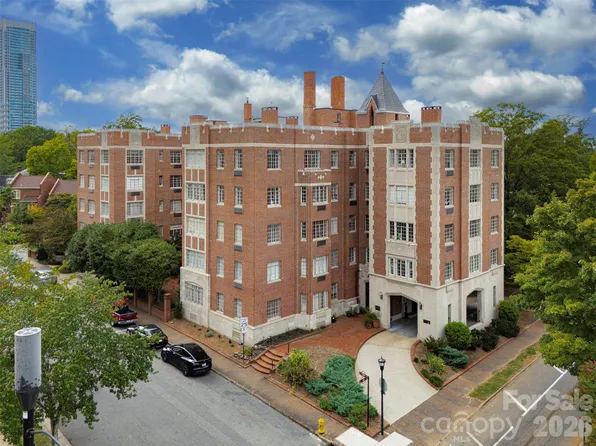 301 W 10th St APT 107, Charlotte, NC 28202