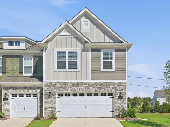 1014 Overlook Pl, Wingate, NC 28174