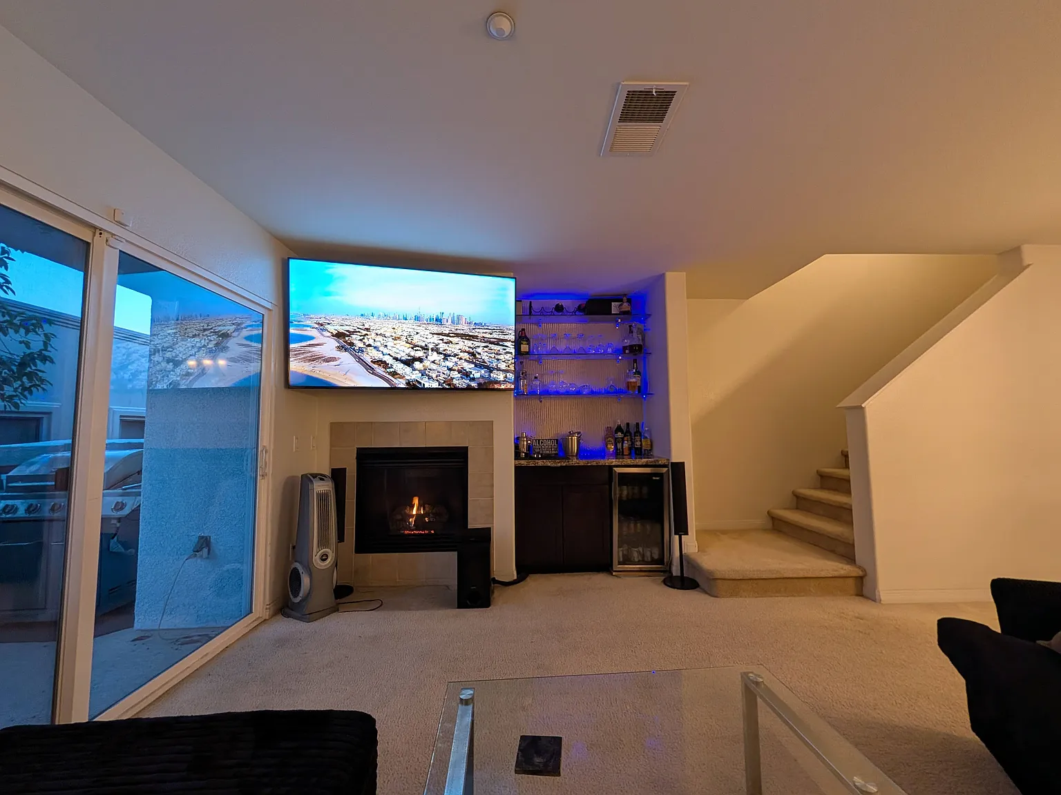 4 bed, 1914 sqft, $1,200 — Photo 1