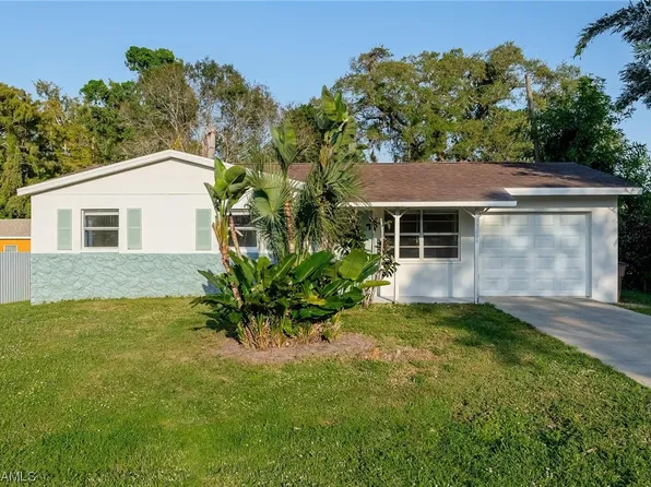 13896 Matanzas Dr, Fort Myers, FL 33905