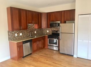 Washington 2120 W - 203, Chicago, IL 60612