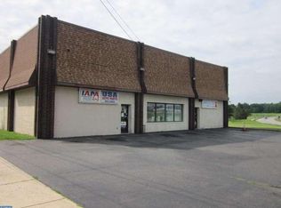 9699 Academy Rd, Philadelphia, PA 19114