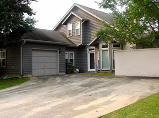 225 Beresford Pl, Columbia, SC 29210