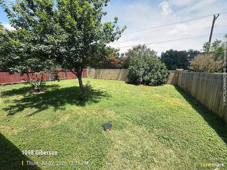 1098 Giberson Way — Photo 17