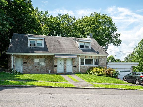 3rd image of 175 Marys Ave #0