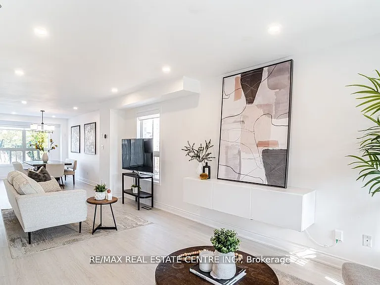 83 Convoy Cres #UPPER — Photo 4