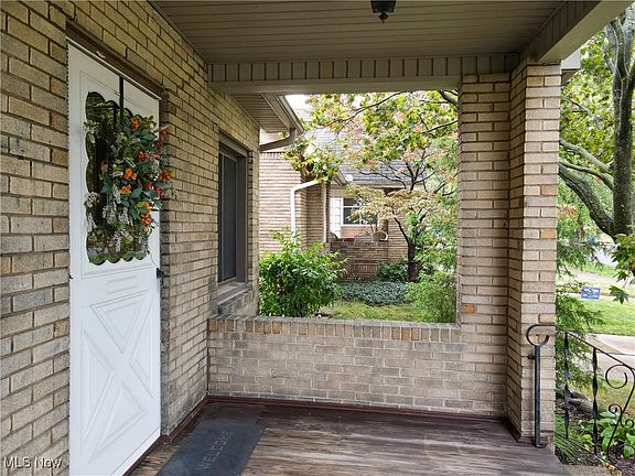 2nd image of 2551 Berk St