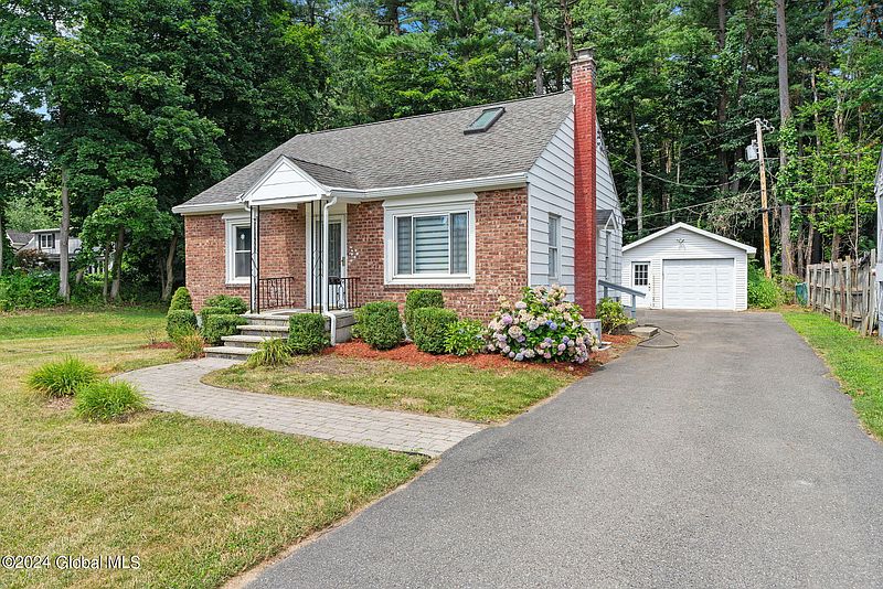 2nd image of 21 Fletcher Road