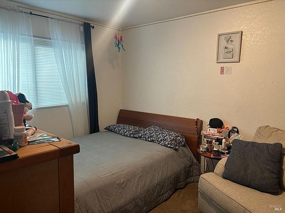 3rd image of 1830 Mission Blvd