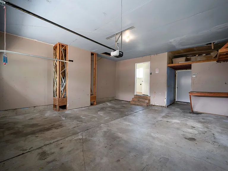 1662 S 400 W — Photo 14