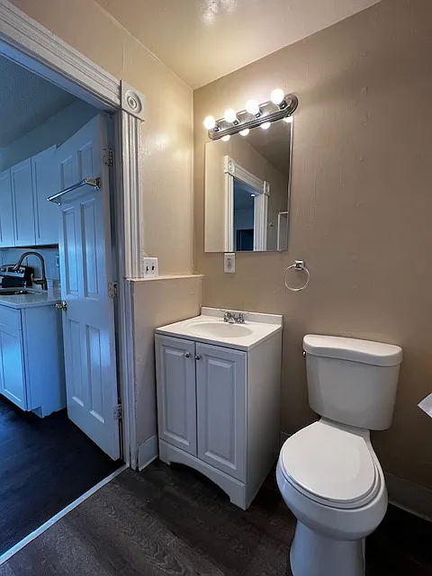 2 bed, 1200 sqft, $1,450 — Photo 4