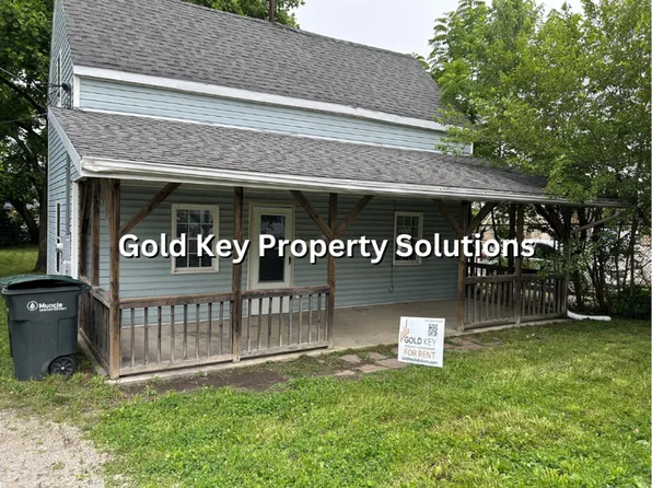 618 W 13th St, Muncie, IN 47302